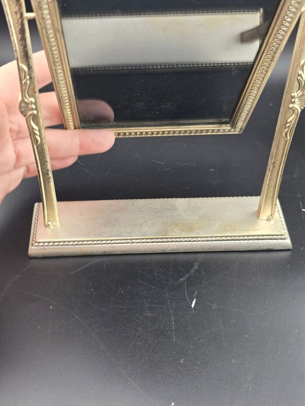 Vintage Victorian Metal Swing Picture Frame Ornate Rose Design - 8" x 5" READ - Picture 13 of 15